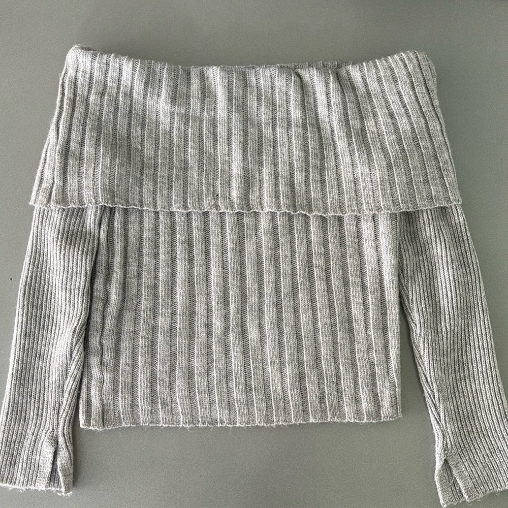 Grey Off Shoulder Top Women's Long Sleeve